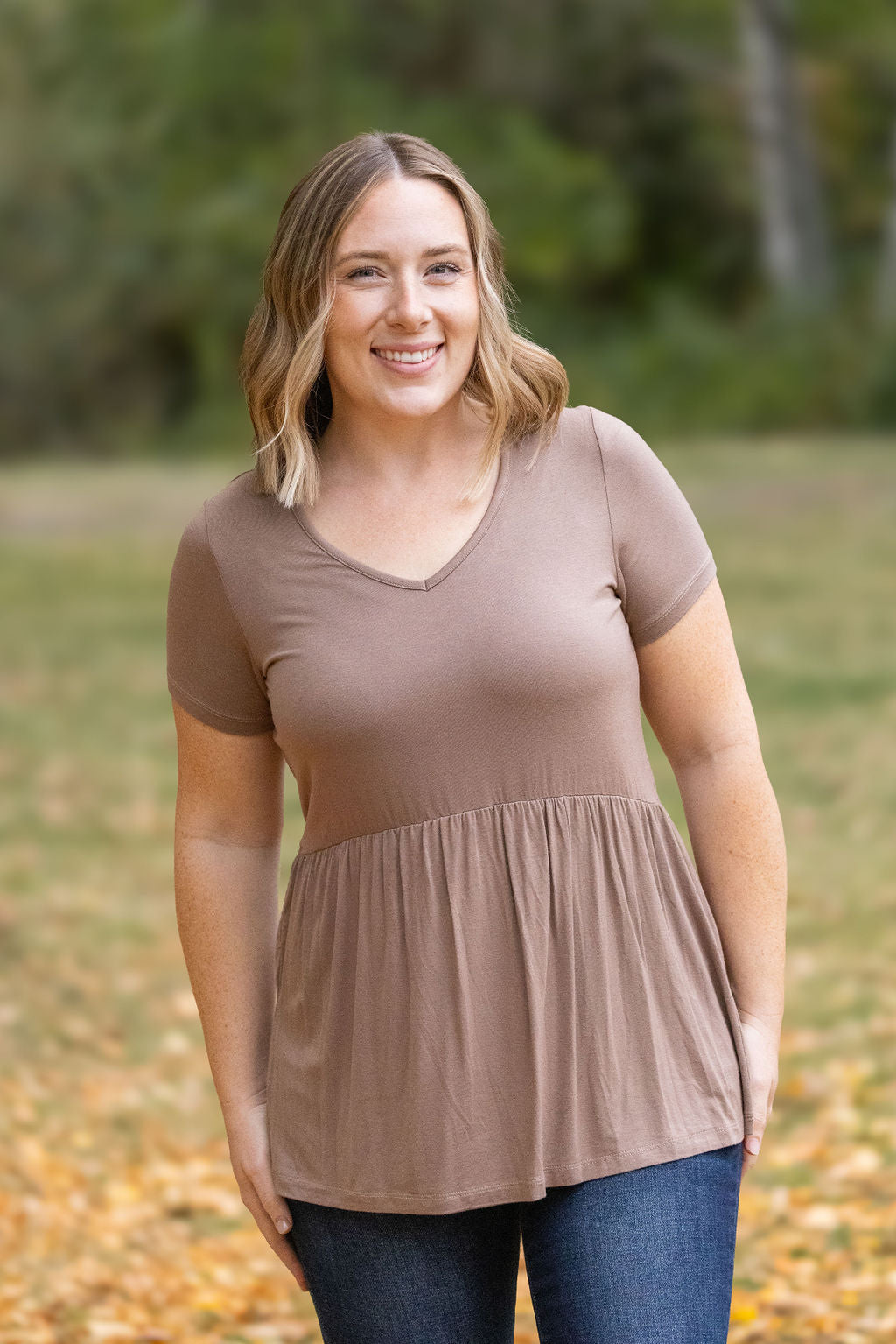 Sarah Ruffle Short Sleeve - Mocha