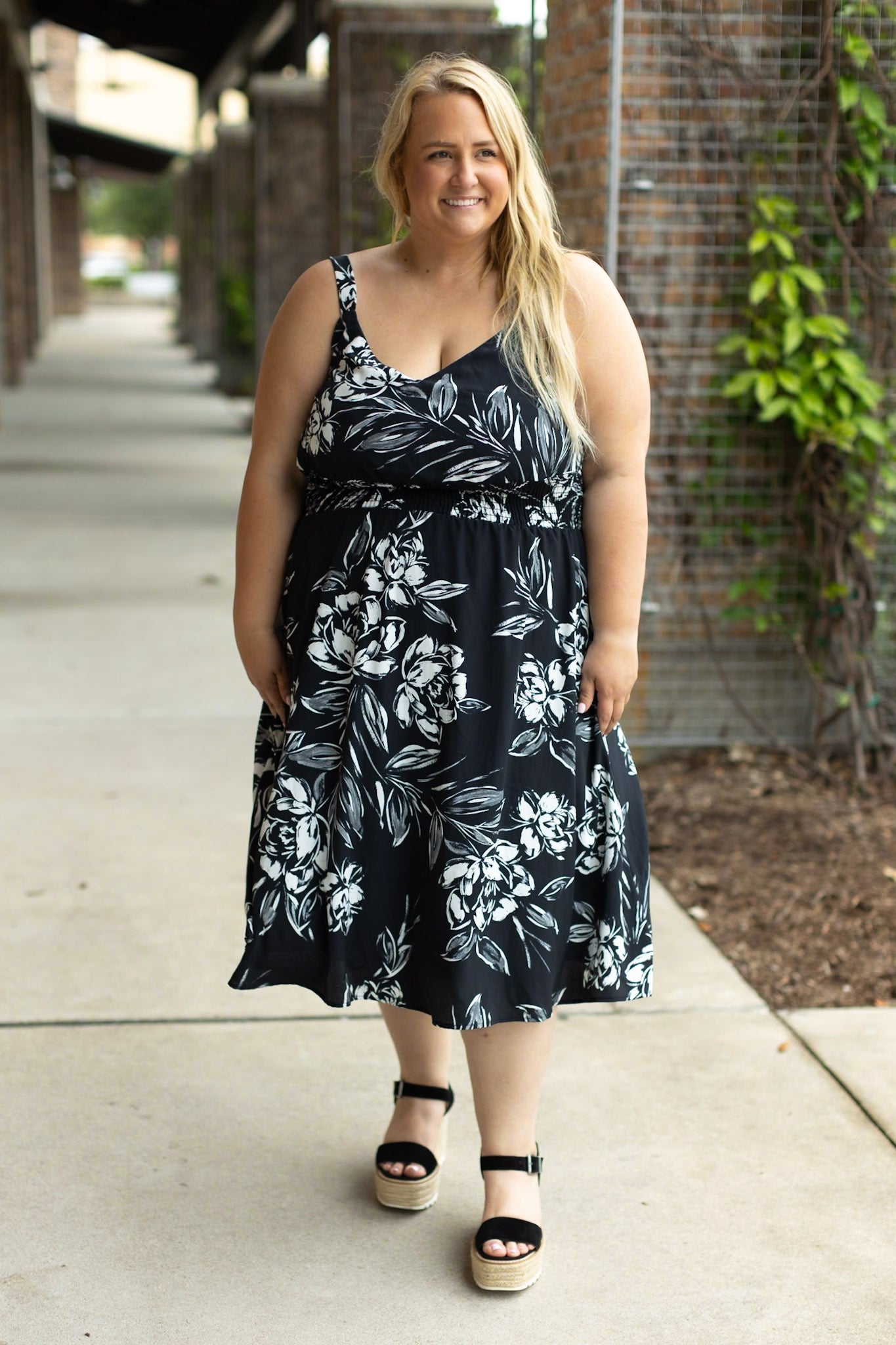 Cassidy Midi Dress - Black and White Floral