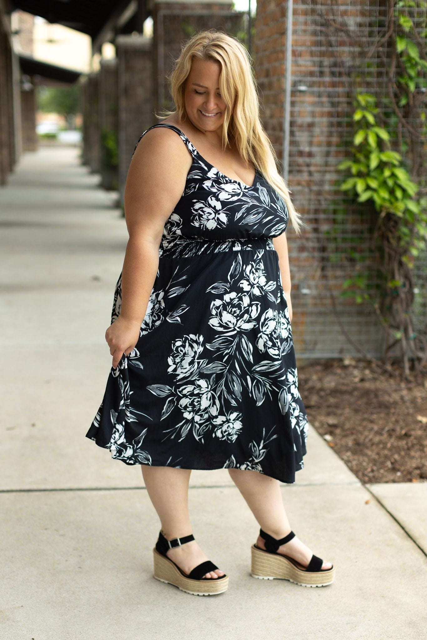 Cassidy Midi Dress - Black and White Floral