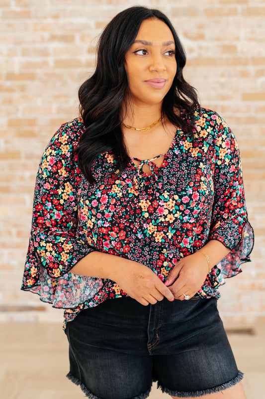 Willow Bell Sleeve Top in Black Multi Ditsy Floral