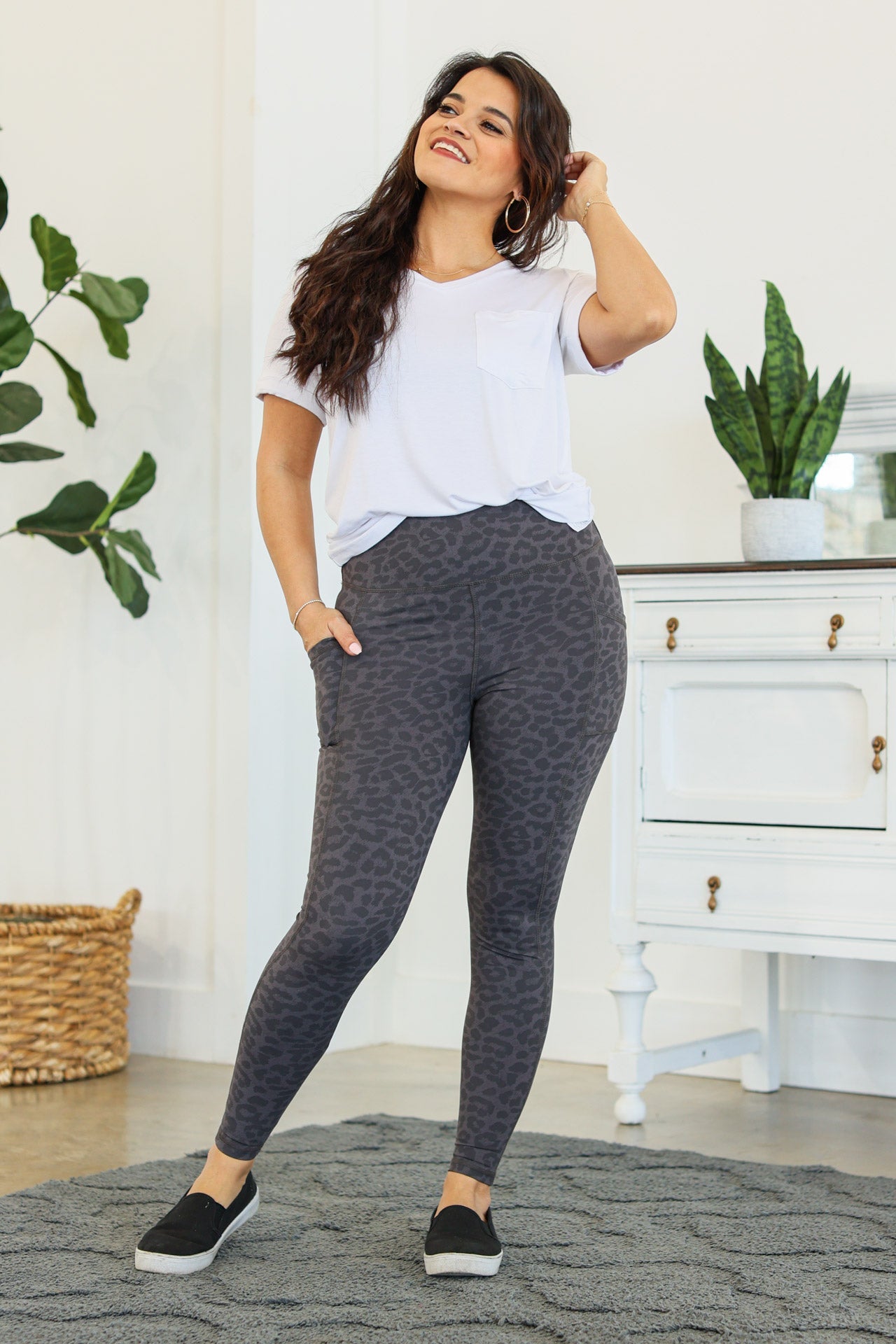 Athleisure Leggings - Charcoal Leopard